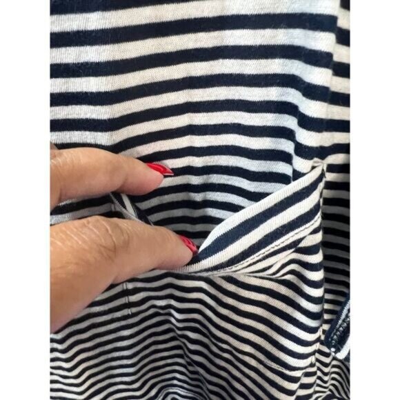 NEW Forever 21 Shirt Girl Crop Top Tank Top Sleeveless Striped Small - Picture 3 of 5